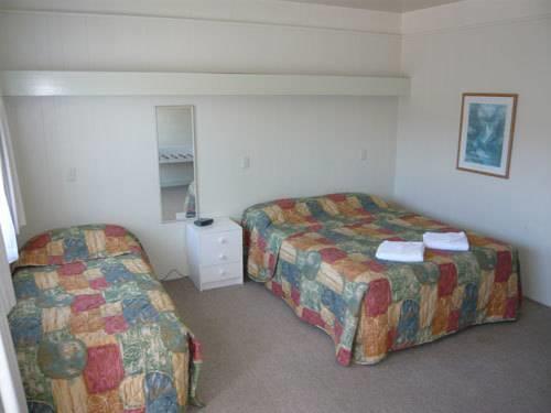 ניו פלימות' Coronation Court Motel מראה חיצוני תמונה